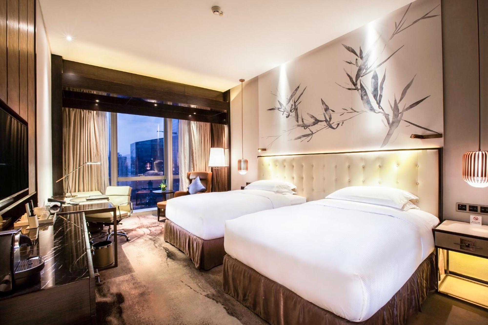 Hilton Shenzhen Futian, Metro Station At Hotel Front Door, Close To Futian Convention & Exhibition Center Eksteriør billede