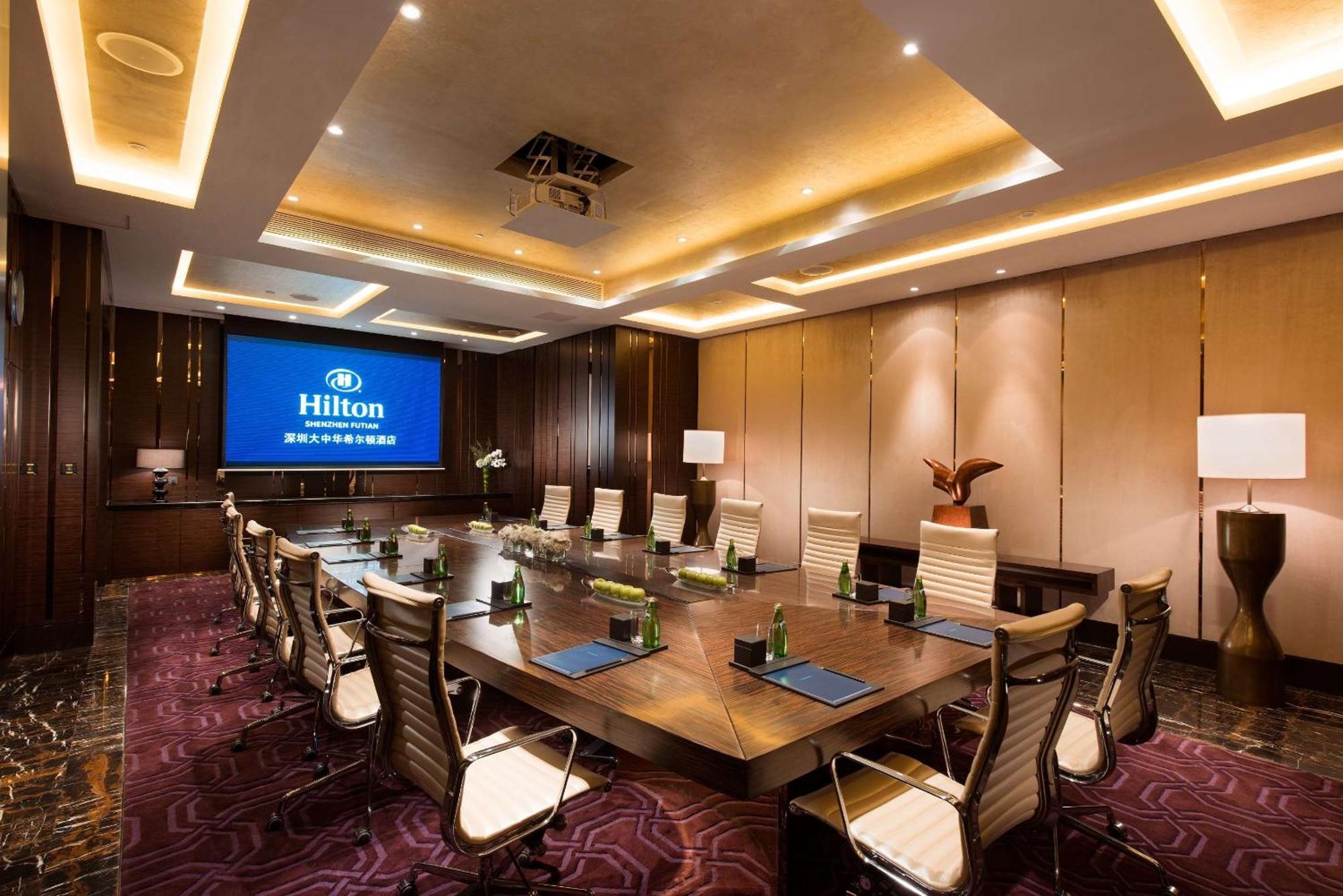 Hilton Shenzhen Futian, Metro Station At Hotel Front Door, Close To Futian Convention & Exhibition Center Eksteriør billede