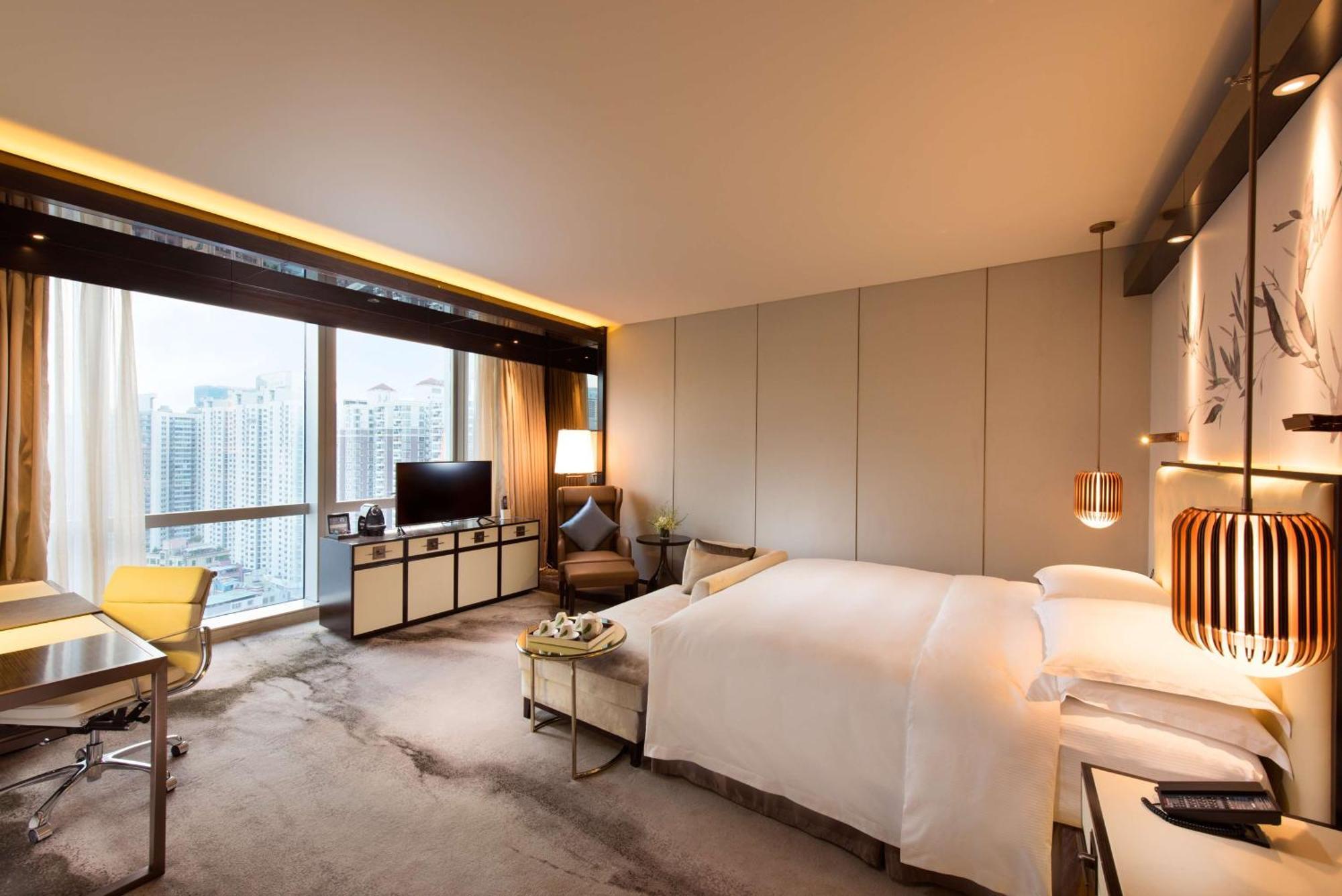 Hilton Shenzhen Futian, Metro Station At Hotel Front Door, Close To Futian Convention & Exhibition Center Eksteriør billede