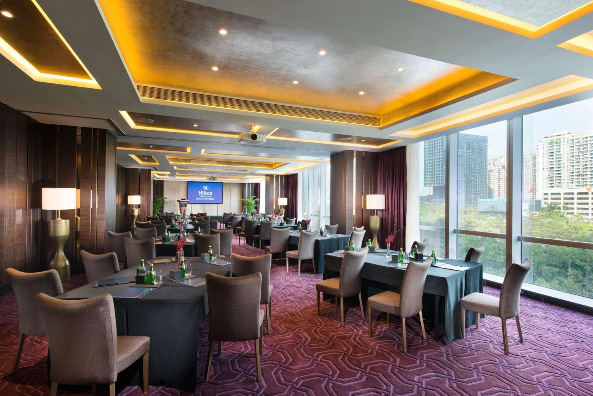Hilton Shenzhen Futian, Metro Station At Hotel Front Door, Close To Futian Convention & Exhibition Center Eksteriør billede