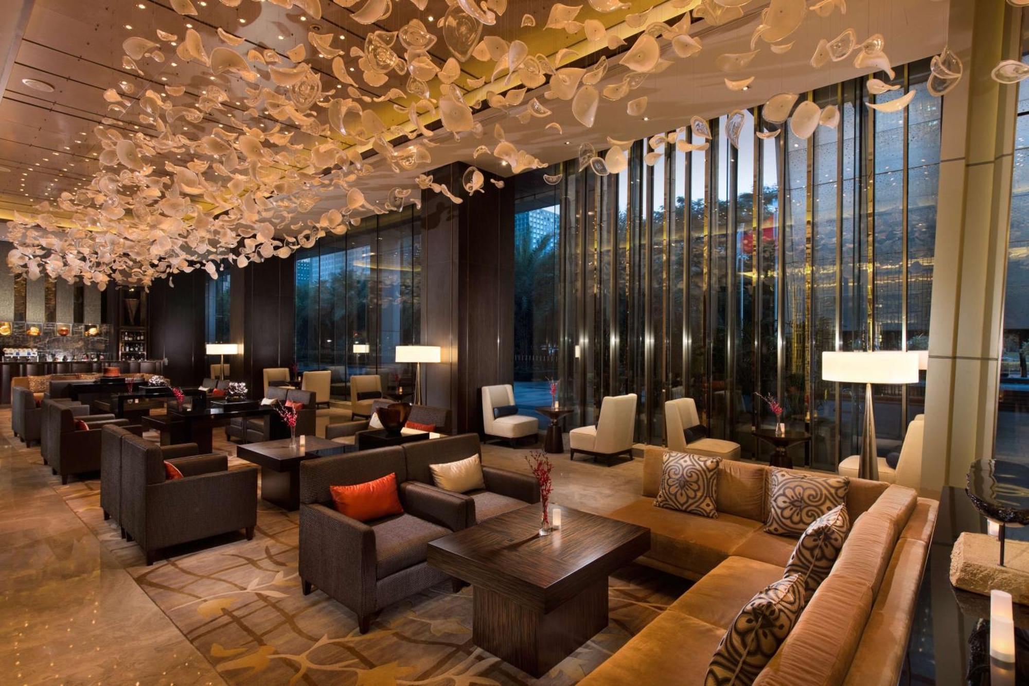 Hilton Shenzhen Futian, Metro Station At Hotel Front Door, Close To Futian Convention & Exhibition Center Eksteriør billede